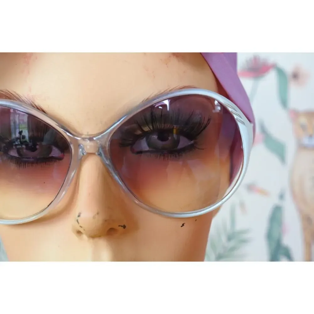 1970s Foster Grant Sunglasses USA Coastal Grandma Retro Boho Hippie